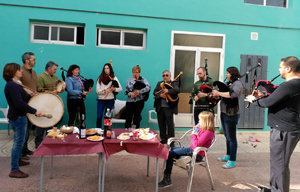 La música y la degustación gastronómica cerraron el acto. 
