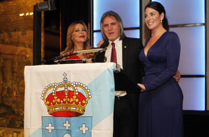 Ana Obregón, José Manuel Brandariz y Anastasia Mazzone, durante la presentación de la película. 