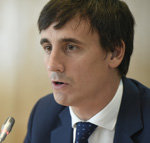 Alexander Arriola.