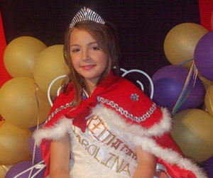  Carolina Díaz Yánez, soberana de los carnavales 2016.