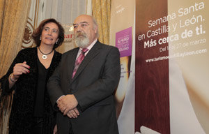 María Josefa García Cirac, durante la presentación del acto. 