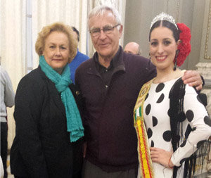 Puri Torres, Joan Ribó y Verónica Català, durante la recepción. 