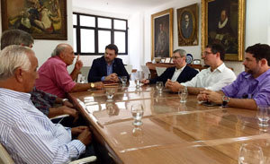 Rodríguez Miranda, durante la reunión en el Centro Espanhol.