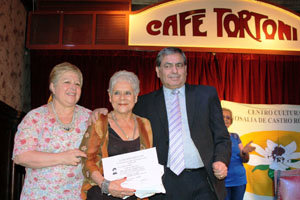 La chilena Gladys del Carmen Dubott, con ‘Terapia’, primer premio Cuentos Breves.