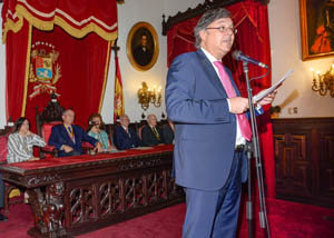 El embajador de España, Antonio Pérez-Hernández, durante su discurso en el paraninfo del Palacio de las Academias.