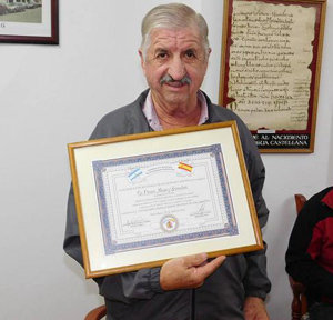 roca diploma cesar muñoz 1