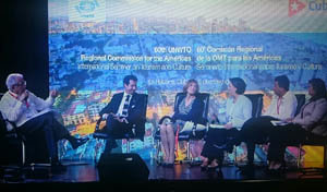 Nava Castro en el Seminario Internacional sobre Turismo. 