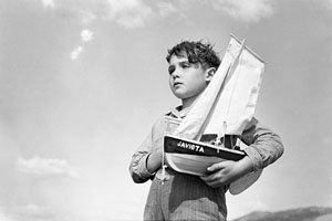 La fotografía Mariñeiros forma parte de la exposición.