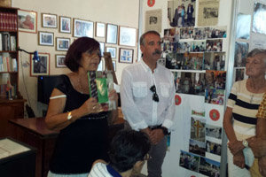 María Antonia Rabanillos y José Luis Bermúdez, durante la inauguración de la biblioteca.