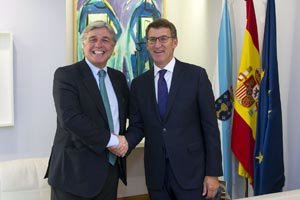 Alberto Núñez Feijóo y Francisco Bustillo Bonasso, durante su encuentro.