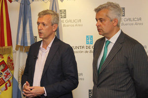 Alfonso Rueda y Alejandro López Dobarro, en la delegación de la Xunta en Buenos Aires.