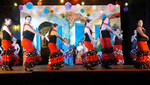 Un momento de la participación en el festival de danzas.