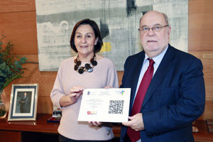 María Eugenia Gutiérrez y Juan José Sota, durante la presentación del presupuesto de este año.