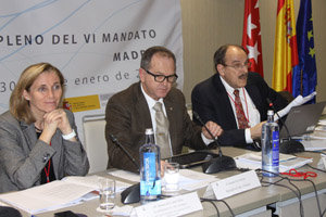 Ángel Capellán fue el encargado de presentar los acuerdos de la Comisión de Derechos Civiles.