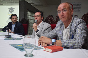 Un momento de la intervención del presidente de la Hermandad Gallega.