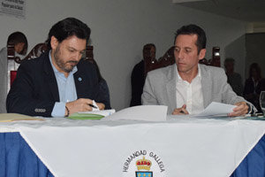 Rodríguez Miranda, durante la firma del convenio con la Hermandad Gallega de Venezuela.