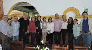 Los asistentes al acto.