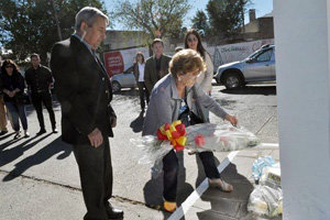 Un momento de la conmemoración en Rawson.