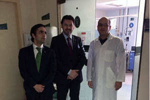 Rey Varela y Rodríguez Miranda, durante su recorrido por el Hospital Español de Río.