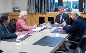 Clavijo recibió al presidente de la Asociación de Amigos de las Islas Canarias de San Antonio.