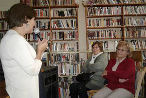 Delia Llanos, durante su charla.