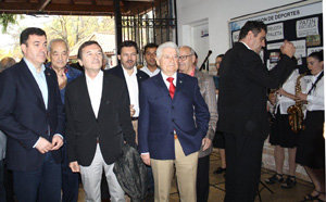 Román Rodríguez y Rodríguez Miranda, a su llegada al campo de Los Olivos.