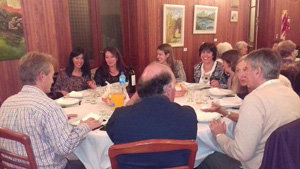 Algunos de los asistentes a la cena de aniversario.