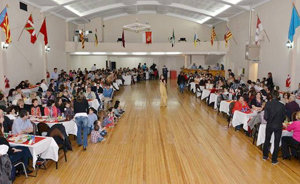 Numerosas personas participaron en la celebración del 92º aniversario de la institución.