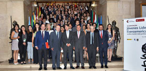 García Casas, con los otros participantes en la Convención.