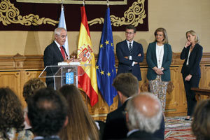 Miras Portugal se dirigió a los presentes para agradecer el galardón.