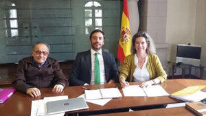 Un momento de la deliberación de los miembros del jurado.