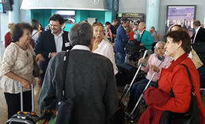 Miranda, recibiendo en Peinador a los participantes en ediciones anteriores.