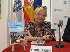 La escritora Rosa María Milleiro, en la presentación de su último  poemario.