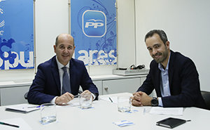 Ramon Moreno y Luis Quiroga, durante el encuentro.