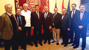 Rafael Catalá, durante el encuentro con empresarios españoles en la isla.