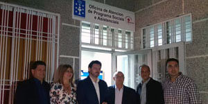 El secretario xeral ante La Oficina de Programas Sociales y Asistenciales de la Xunta en el Centro.