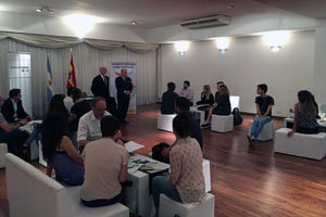 Panorámica del Encuentro de Jóvenes en el Club Español de Buenos Aires.