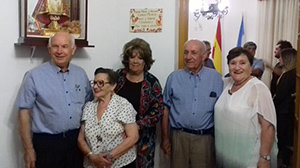 Los socios que trabajan mucho por el centro cuentan con una placa de homenaje.