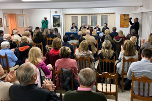 Un momento de la presentación del libro de Losa sobre el Hogar Español.