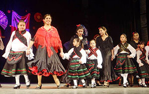 Las más pequeñas también participaron en la celebración.
