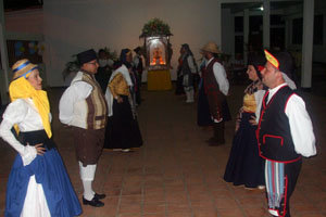 Un instante de la presentación de la Agrupación Folclórica ‘Tanausú’.
