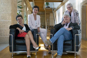 De izda. a dcha., Rosa Álvarez, Dolores Vilavedra, Xosé Manoel Núñez Seixas y María Xosé Porteiro.