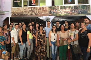 José Manuel Herrero, con un grupo de jóvenes castellanos y leoneses.