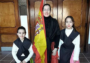 La Sociedad Española de la ciudad participó en el 102º aniversario de su creación.
