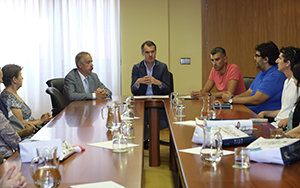 El secretario general instó a los más castellano y leoneses en el exterior a participar en las instituciones.