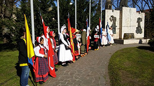 Un momento de la celebración del Día del Inmigrante en Tres Arroyos.