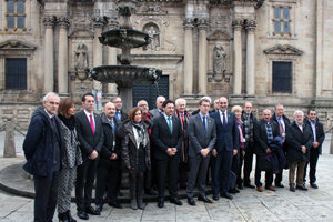 Feijóo y Miranda, con los miembros de la Comisión Delegada en la reunión del pasado año en Celanova.