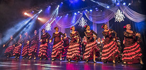 Un momento del espectáculo de baile español y flamenco.