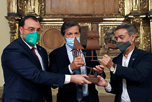 Entrega carabela a Javier Fernández 3